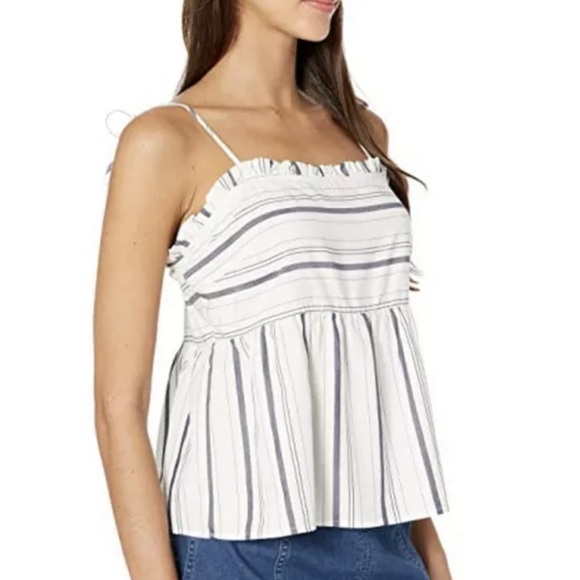 (2) NWT CUPCAKES & CASHMERE Tops NEW SMALL - Picture 2 of 10